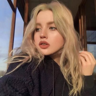 Rashmi Deshpande avatar